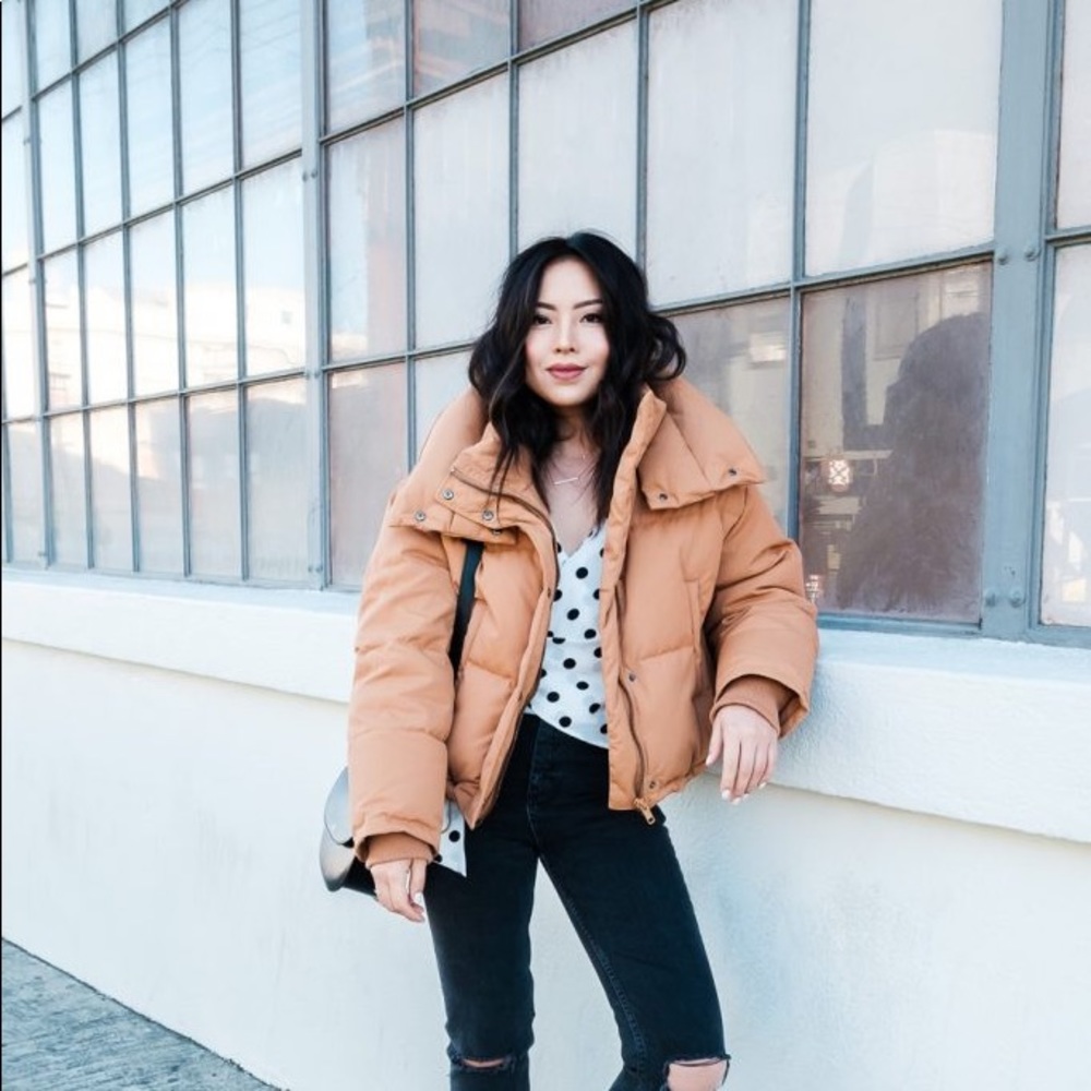 H&M Cropped Camel Puffer Coat